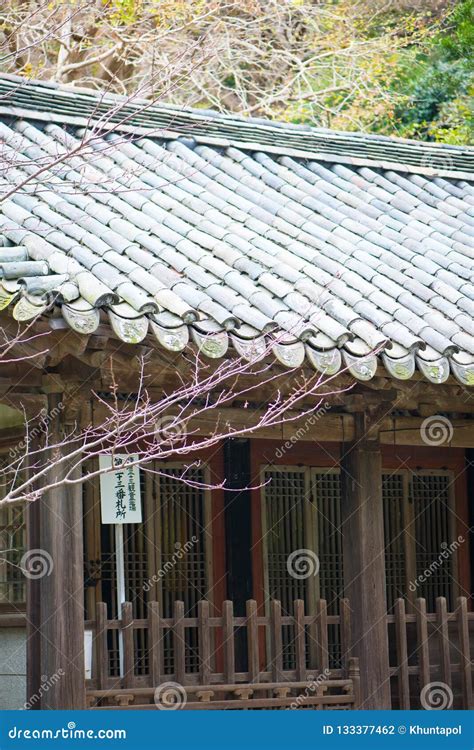 Old Style Eaves Of Japan In Kotoku In Temple Editorial Photography
