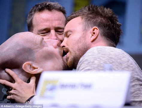 Breaking Bads Bryan Cranston And Aaron Paul Makeout With Walter White