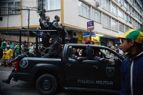 Operação Após Ataques às Upp No Cantagalo E Pavão Pavãozinho Agência Brasil