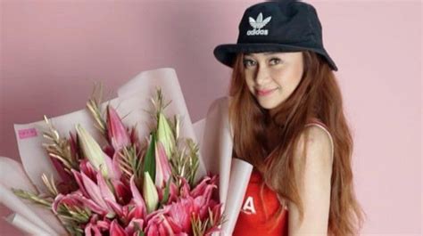 Denise chariesta viral bahkan dibully netizen karena kontennya di tiktok disebut sombong. Denise Chariesta Akhirnya Klarifikasi Soal Videonya yang ...