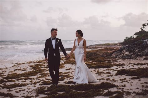 The epitome of socal's breezy beach lifestyle, sitting directly on the sand with all the charms of a. How To Plan The Perfect Beach Wedding | A Practical Wedding