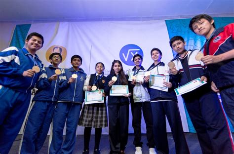 Premian A Más De 130 Ganadores De Concursos Escolares De Matemática Y