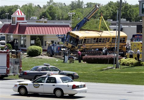 Illinois School Bus Crash I 74 Accident Kills 2 Caused By Truck