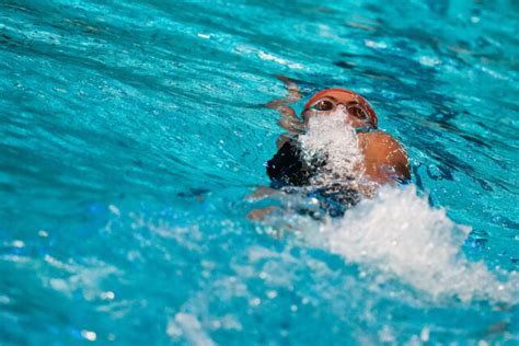 Linnea Mack Collects 3 Wins As Club Swimmers Drop Big At Hawaii Scy