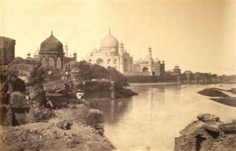 The Oldest Photograph We Have Of The Taj Mahal 1800s 1063×681