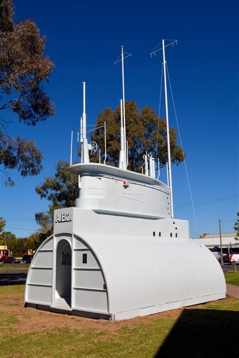 One Of Australias First Submarines Ae2305586110207355380816114