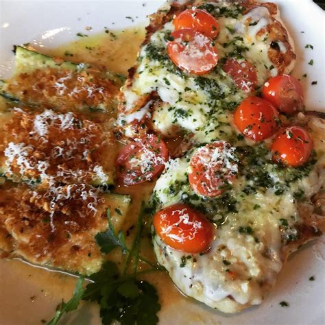 Delish is giving us the scoop on the latest dish to arrive at olive garden! Keto Olive Garden Guide: The Best Low Carb Olive Garden ...