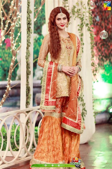 Gharara Sharara Dresses To Wear To A Wedding Desi Wedding Dresses