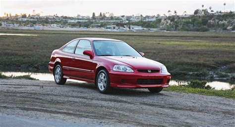 Someone Just Bought A 2000 Honda Civic Si For 22750 Carscoops