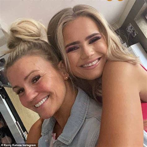 Exclusive Kerry Katona Says She Is Begging Her Daughter Lilly Sue 20 To Go On Love Island
