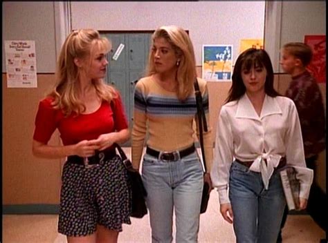 Beverly Hills 90210 Screenshots In 2019 90210 Fashion Fashion 90s