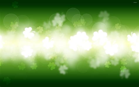Glowing Clovers Wallpaper Holiday Wallpapers 52889