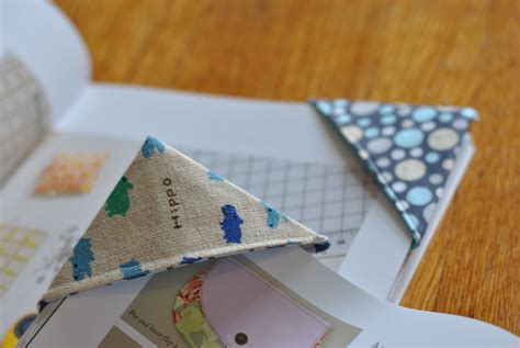 Fabric Corner Bookmarks Crafts Diy Sewing Gifts Bookmark Craft