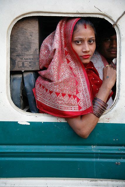 Woman On Bus Indiase Mensen India En Cultuur