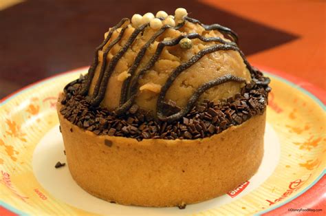 Now you have to freeze the pie. Review: New Bakery Items at Contemporary Resort's Contempo ...