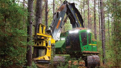John Deere Adds Smooth Boom Control Technology For Tracked Feller