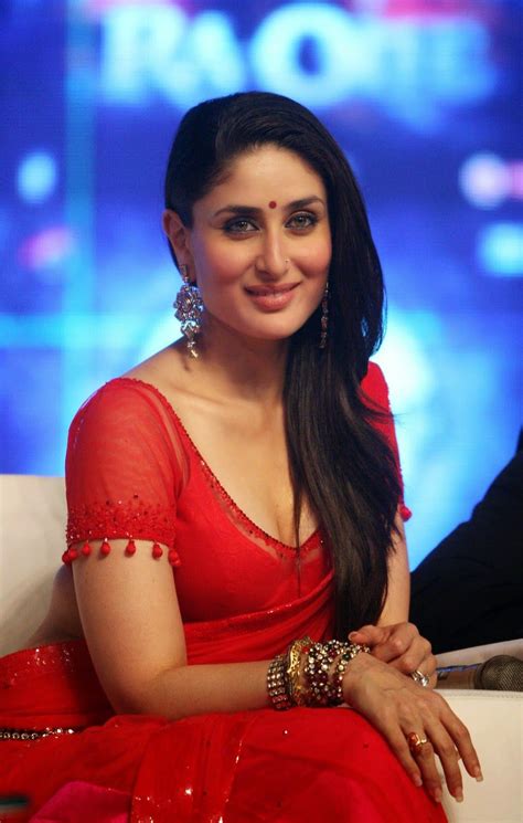 Kareena Kapoor In A Red Hot Saree Bollywood Celebrities Kareena Kapoor Pics Bollywood