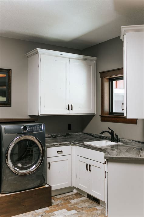 Unbelievable Ideas Of Laundry Room Cabinets Photos Modifikasi Beat
