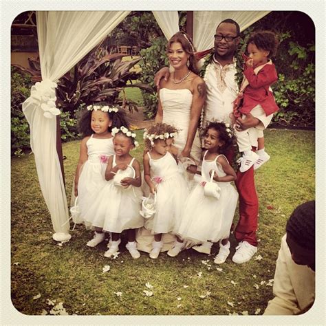 Bobby Brown Alicia Etheredge Get Married In Honolulu Wedding Photo