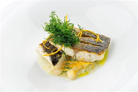 Sea Bass With Creamed Fennel