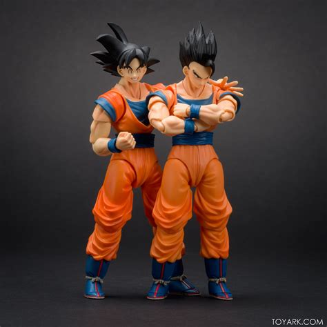 These gohan dragon ball toys are for unisex uses and can be similar to the models shown on the site for illustrative purposes. Ultimate Gohan Dragonball Z S.H. Figuarts Gallery - The ...