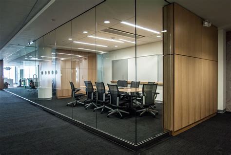 Commercial Interiors Custom Glass Ryan’s All Glass Contemporary Office Furniture