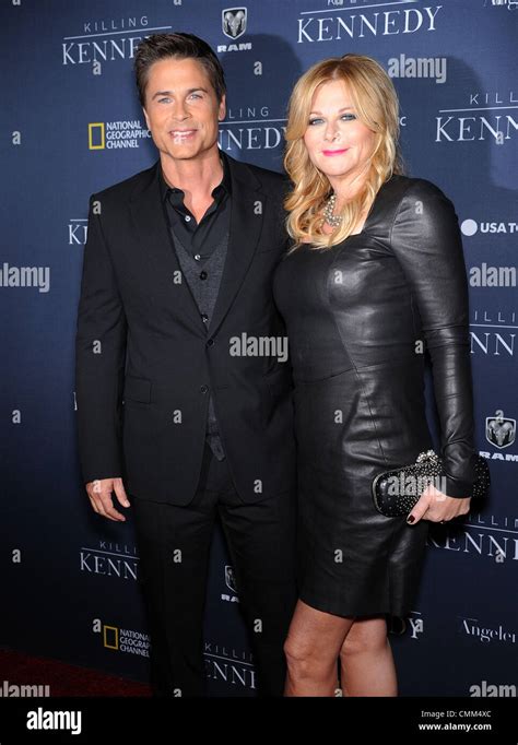los angeles california usa 4th nov 2013 rob lowe and sheryl berkoff arrives for the premiere