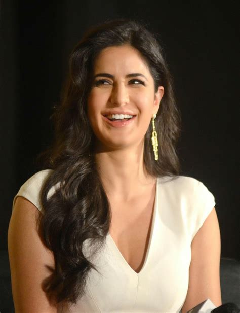 Fighting The Darkness Katrina Kaif Sexiest Legs And Cleavage Show In White Dress At The Launch