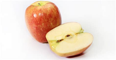 Did You Know That Apple Seeds Contain Poisons Chemical Cyanide How