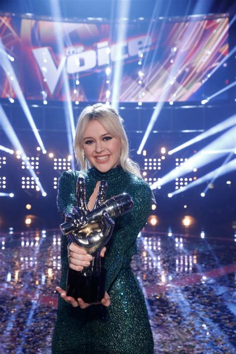 chloe kohanski named season 13 winner of the voice tvmusic network