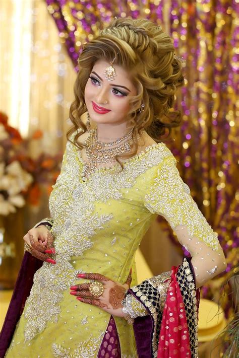 Kashees Beauty Parlour Bridal Party Makeup Mehndi Charges And Pakistani Bridal Make Up Beau