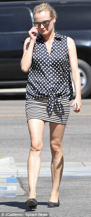 Diane Kruger In Form Fitting Mini Skirt As She Nips Into Taco Bell Daily Mail Online