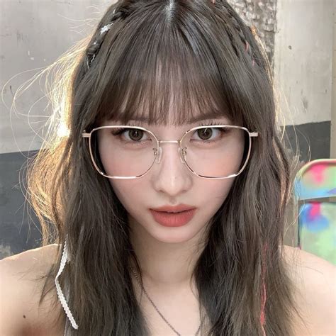 Twice Icons Momo Momo