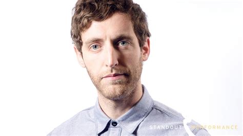 exclusive how thomas middleditch got physical and funnier in silicon valley season 3