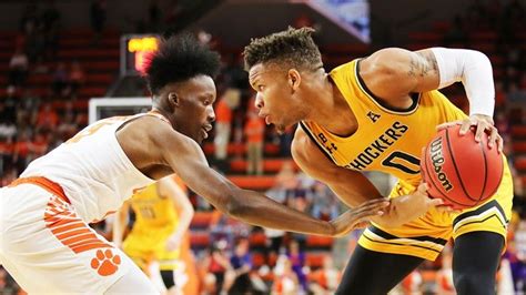 Jaime Echenique Scored A Game High 18 Points And The Shockers Held Off Clemson 63 55 Sunday