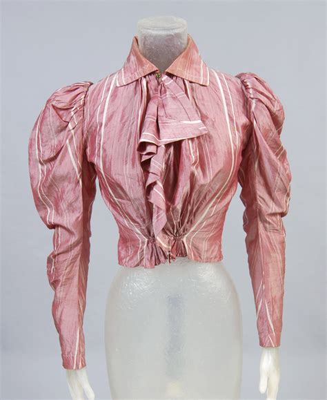 Shirtwaist Blouse | Encyclopedia of Greater Philadelphia