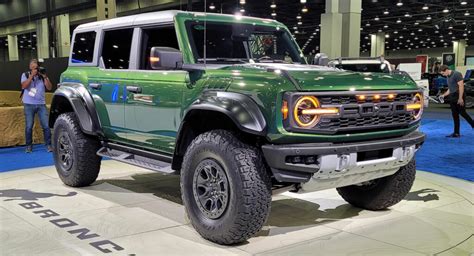 2022 Ford Bronco Raptor Proves To Be A Showstopper In Detroit Carscoops