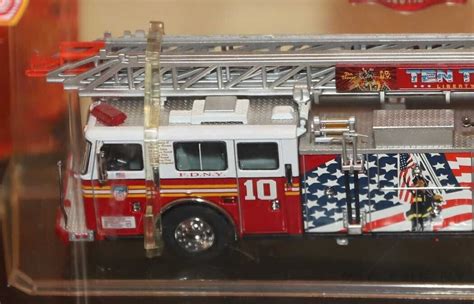 Code 3 Fdny Fire Ladder 10 Rear Mount Seagrave Diecast 164 Scale 12724