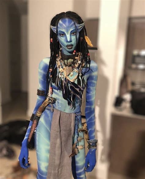 Anok Yai As Neytiri In The Film Avatar Dir James Cameron Halloween