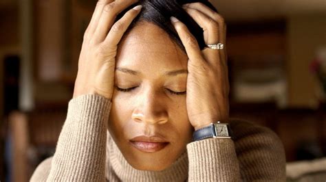 Punca sakit kepala dan pedih mata. 12 Punca Sakit Kepala Yang Anda Tak Sanggup Hadapi Lagi