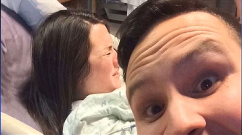 Husband Takes Selfie As Wife Gives Birth Wkrc
