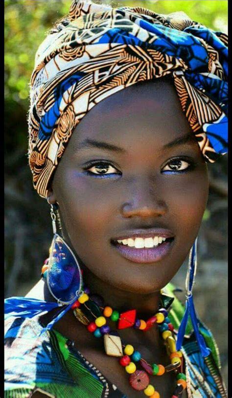 Pin By Maria Elsa Rivas On Face Beautiful Black Women Black Beauties