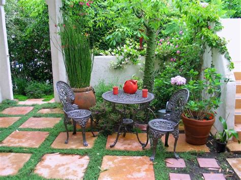 Mediterranean Inspired Courtyards Outdoor Spaces Patio Ideas Decks