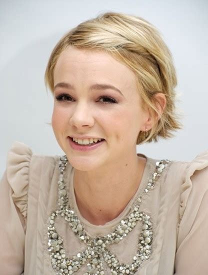 This wavy half up half down pony is the quintessential casual, trendy hairstyle for women with long hair. Casual Hairstyles for Short Straight Hair | Short ...