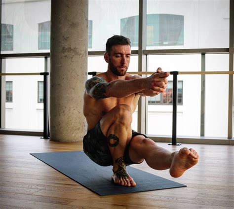 Pin On Yoga Man Inspiration
