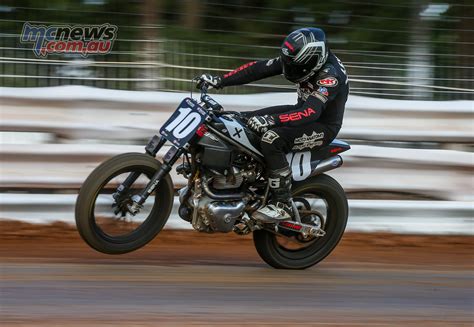 Royal Enfield Debut In American Flat Track Shows Promise Mcnews