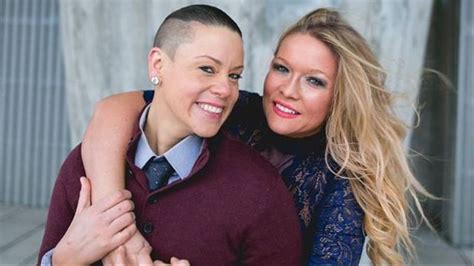 Pa Bridal Shop Turns Away Lesbian Couple I Dont Know If