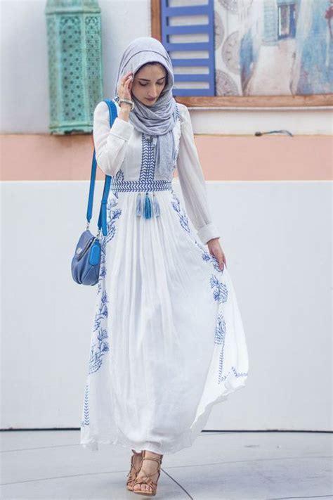 30 Cute Hijab Outfit Ideas For Chic Eid Gatherings Muslim Outfits Hijab Fashion Muslimah Fashion