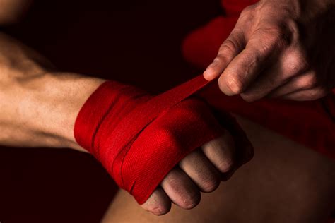 How To Wrap Your Hands For Muay Thai Sportzbits