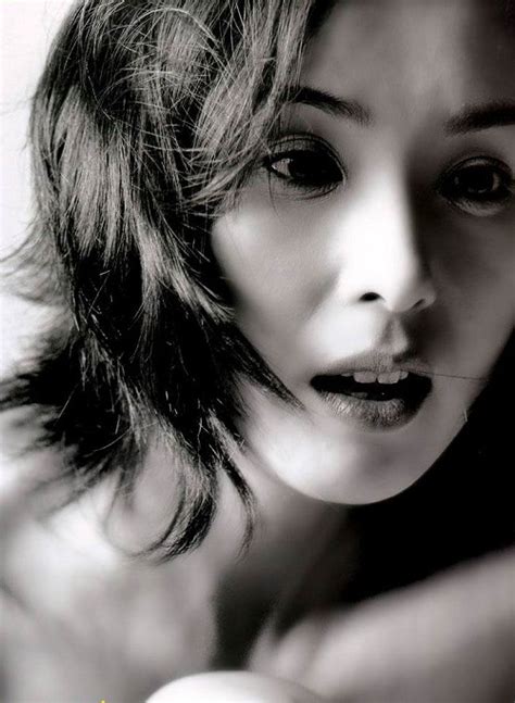 Photo Gallery Japan Famous Actress Hitomi Kuroki